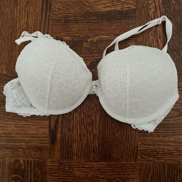 H&M Other - COPY - H&M white lace cup bra. never worn 34B